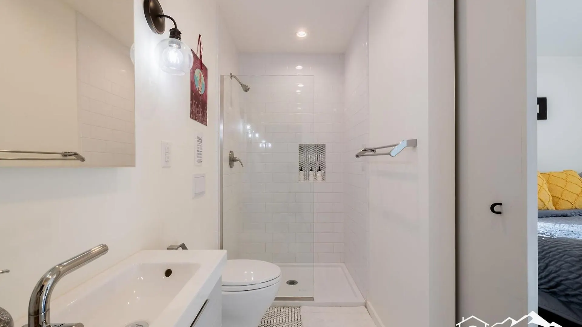 Sunny Carriage House 1 Brbath Patio Firepit Hotel Denver Guest house